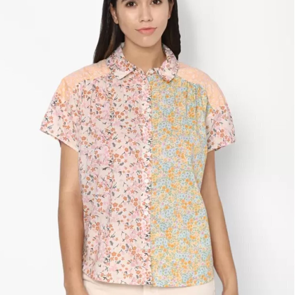 American Eagle women's S boxy fit patchwork micro floral short sleeve EUC